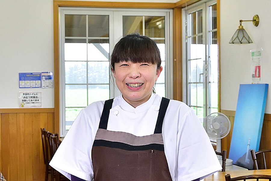 店主の嶋田祐佳さん
