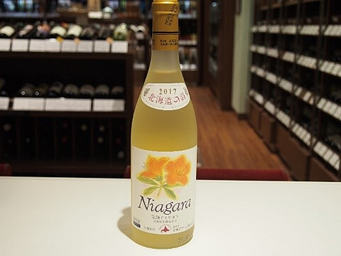 北海道ワイン おたる 完熟ナイヤガラの写真