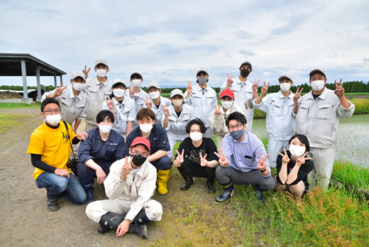 プロジェクトに携わる旭川農業高校の生徒のみなさん